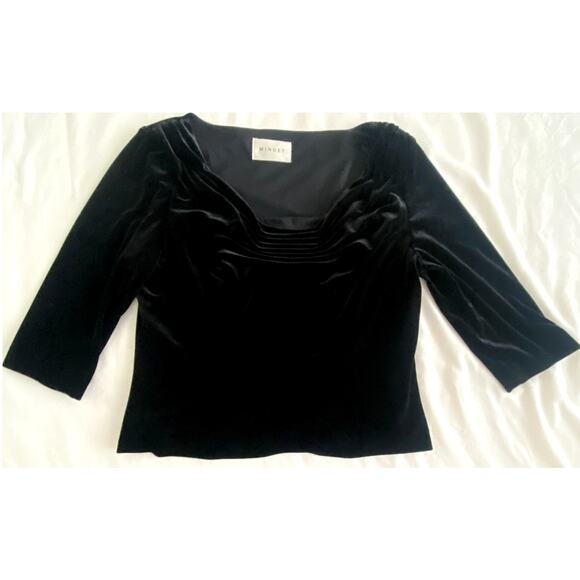 Womens Black Velvet Pinched Neckline Longsleeve Blouse Size Med - Picture 2 of 5